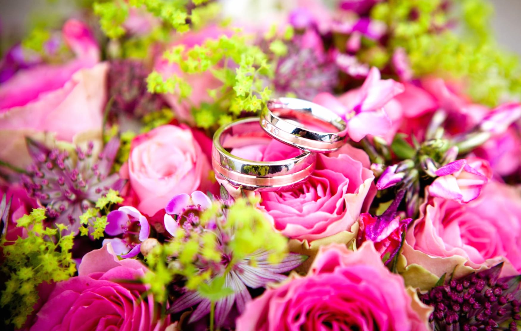 Love Rose Flower Bouquet Ring Holiday Wedding at 1920 x 1080 HD size wallpapers HD quality