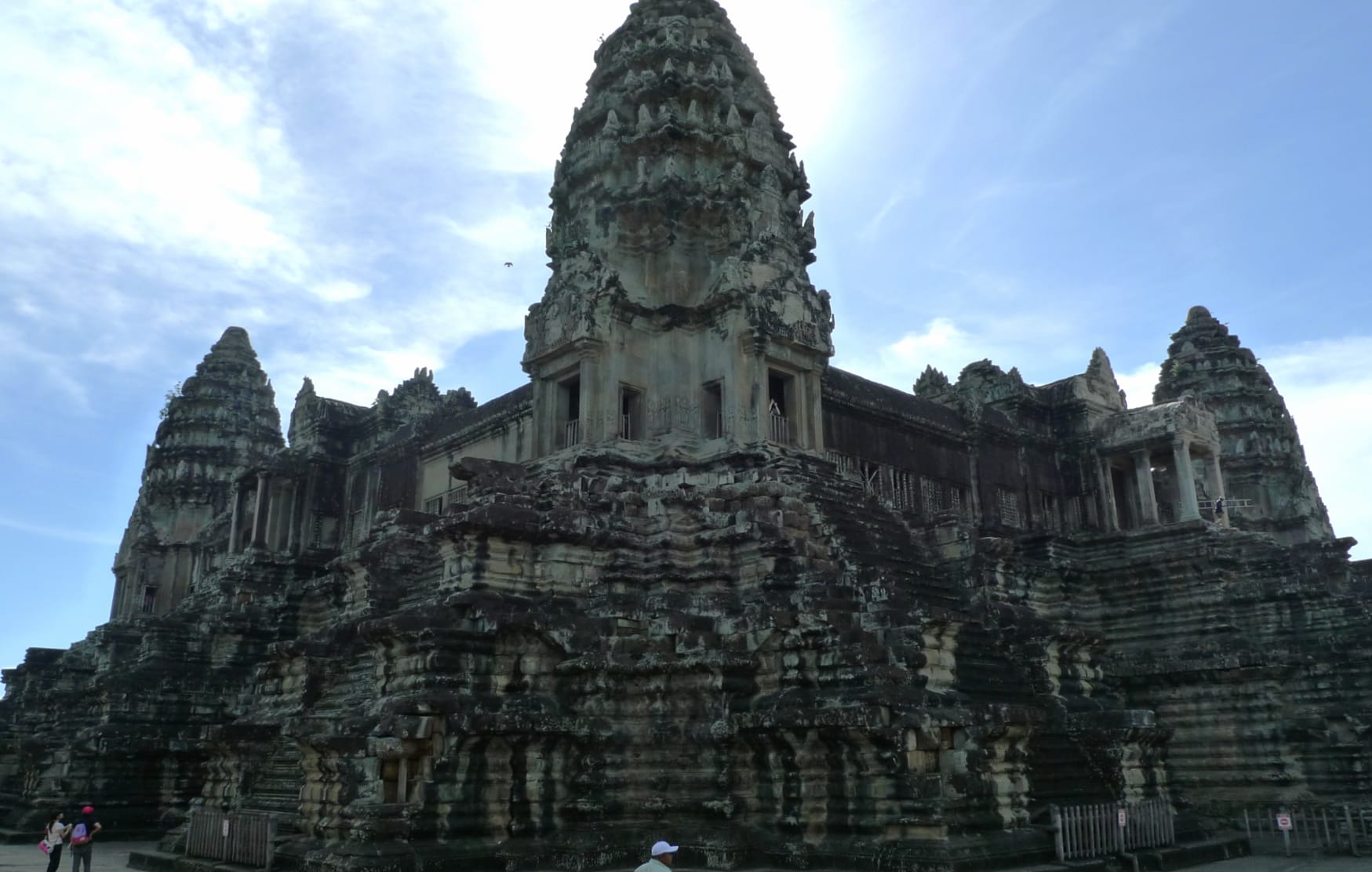 Majestic Angkor Wat A Stunning Experience wallpapers HD quality