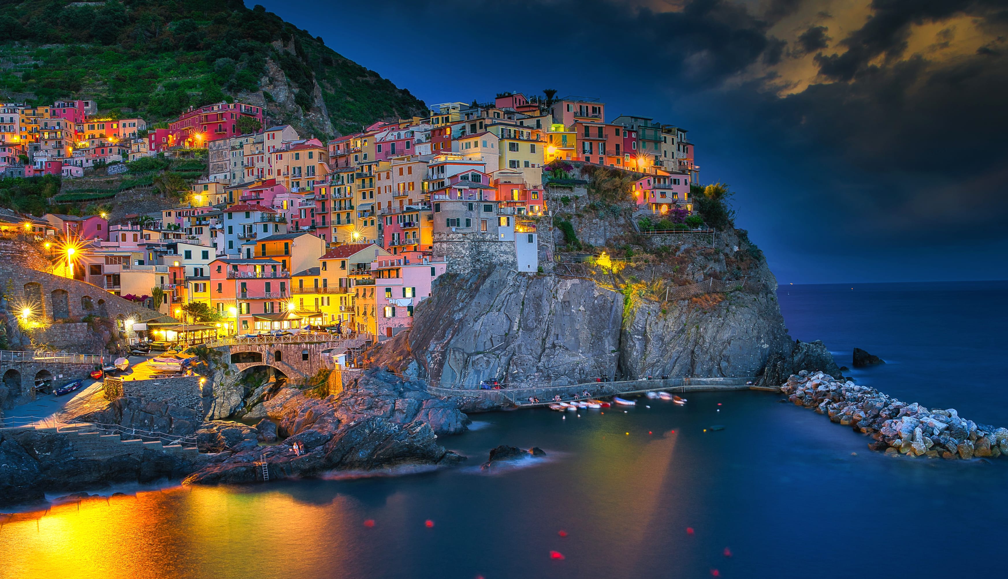 Manarola Blue hour wallpapers HD quality