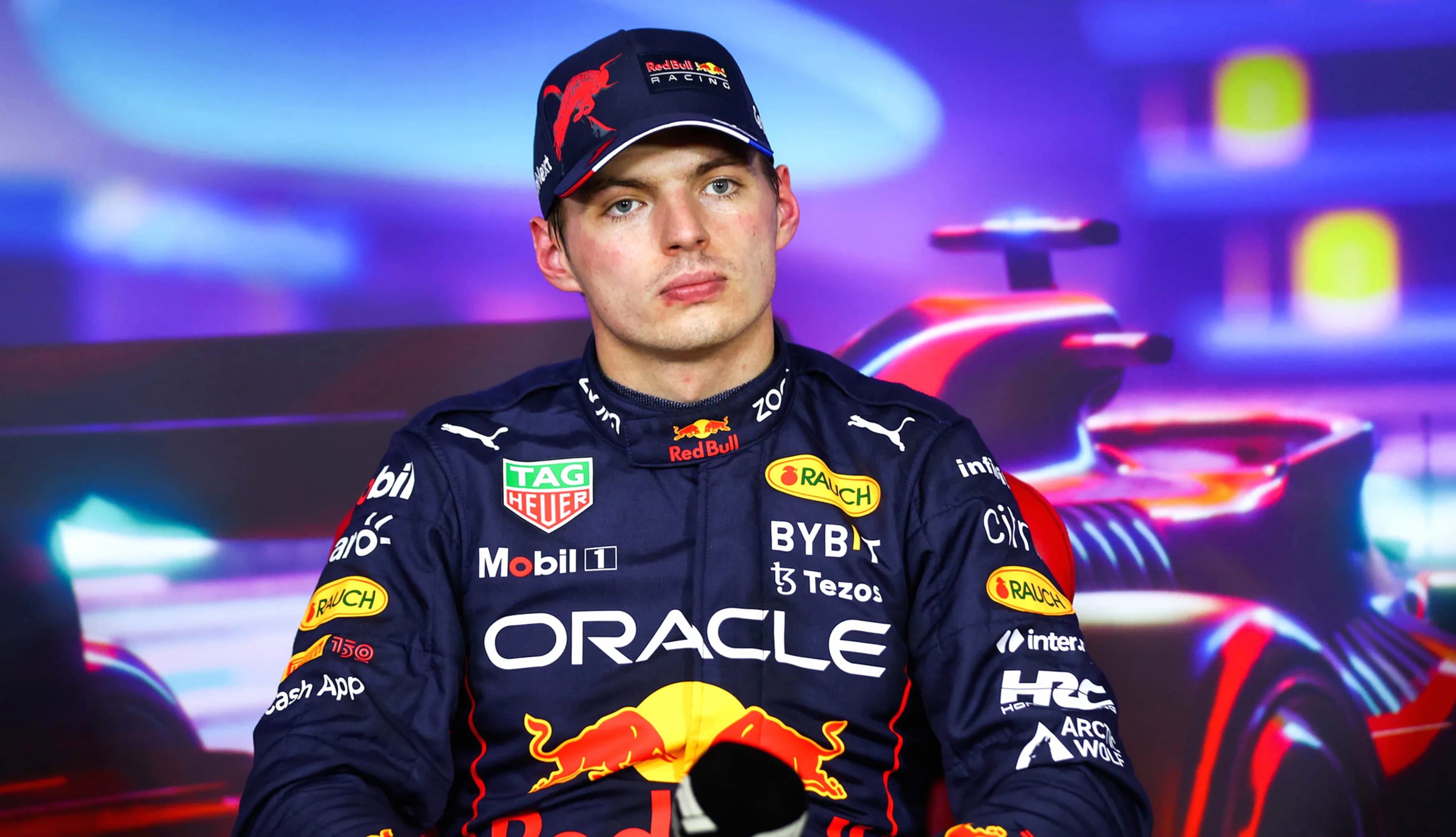 Max Verstappen F1 Champion at 1152 x 864 size wallpapers HD quality