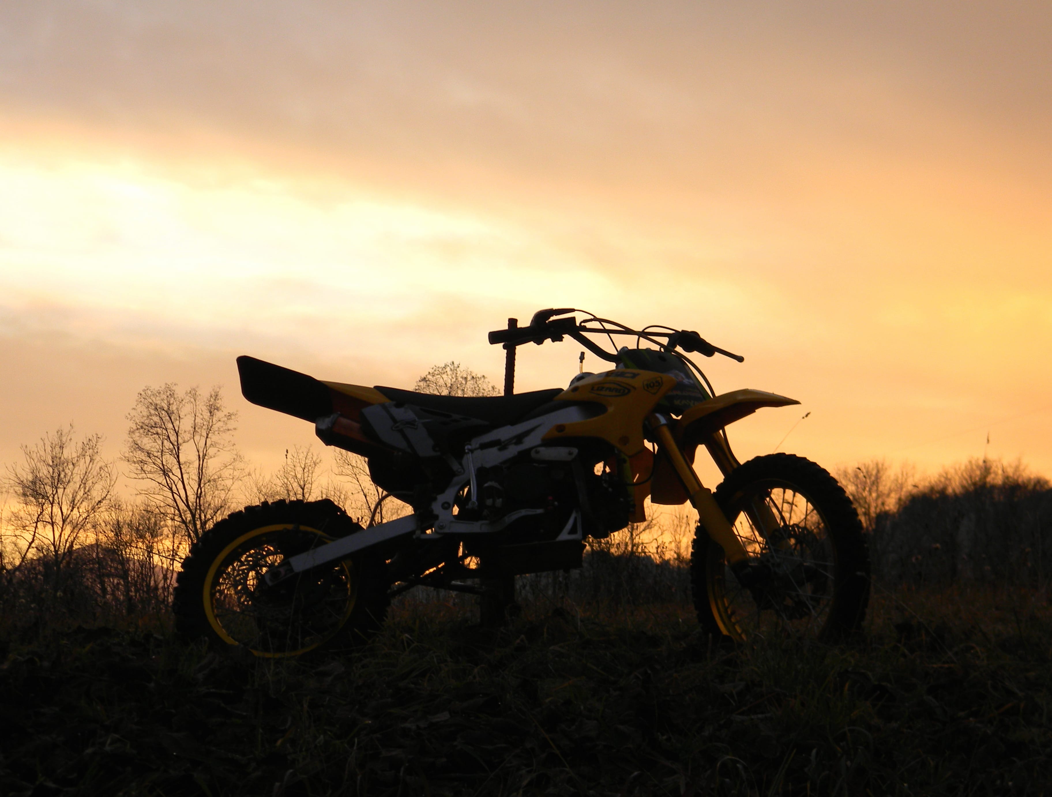 Motocross - Sunset wallpapers HD quality