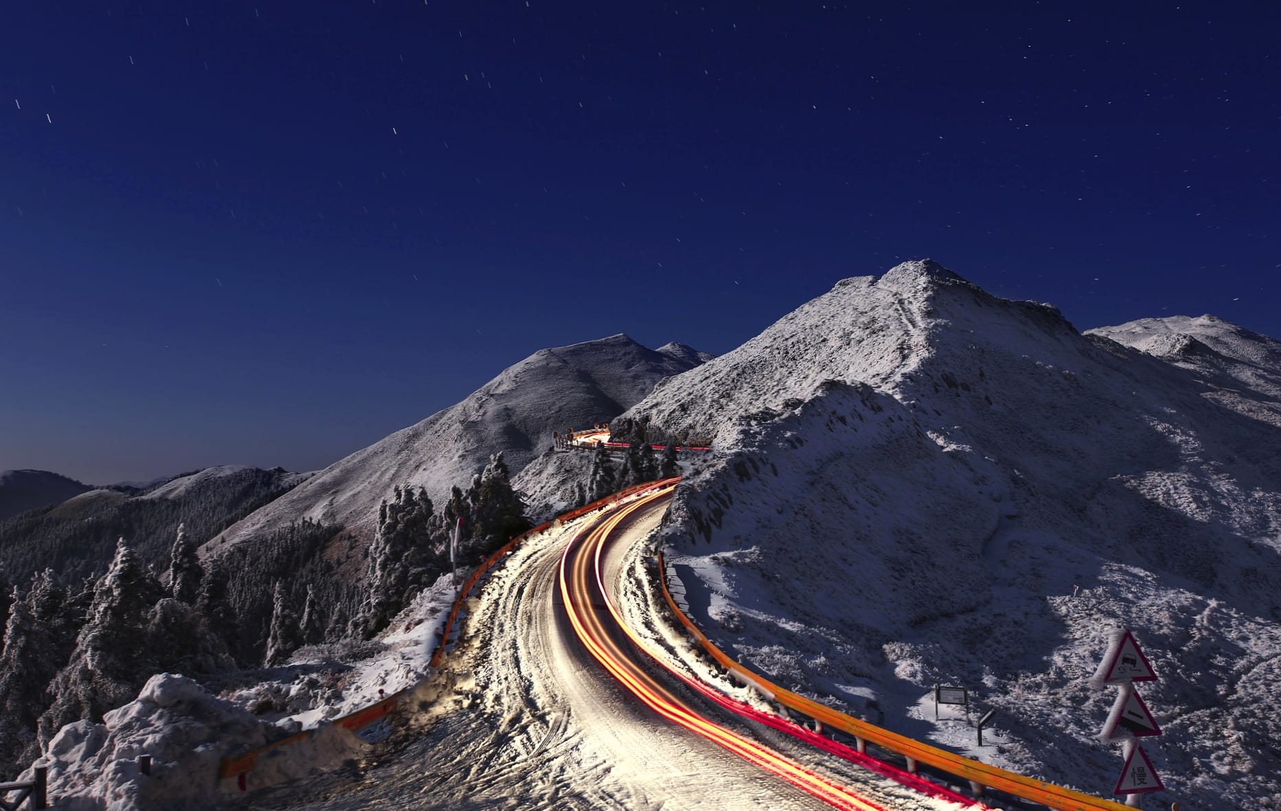 Mountain Snow Road Winter Nature Photography Time Lapse wallpapers HD quality