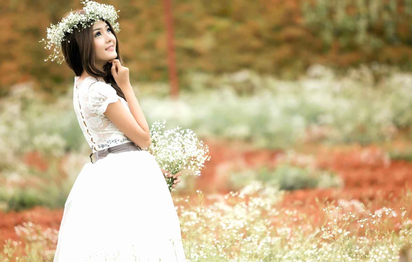 Peaceful Reflection Woman in Nature wallpapers HD quality