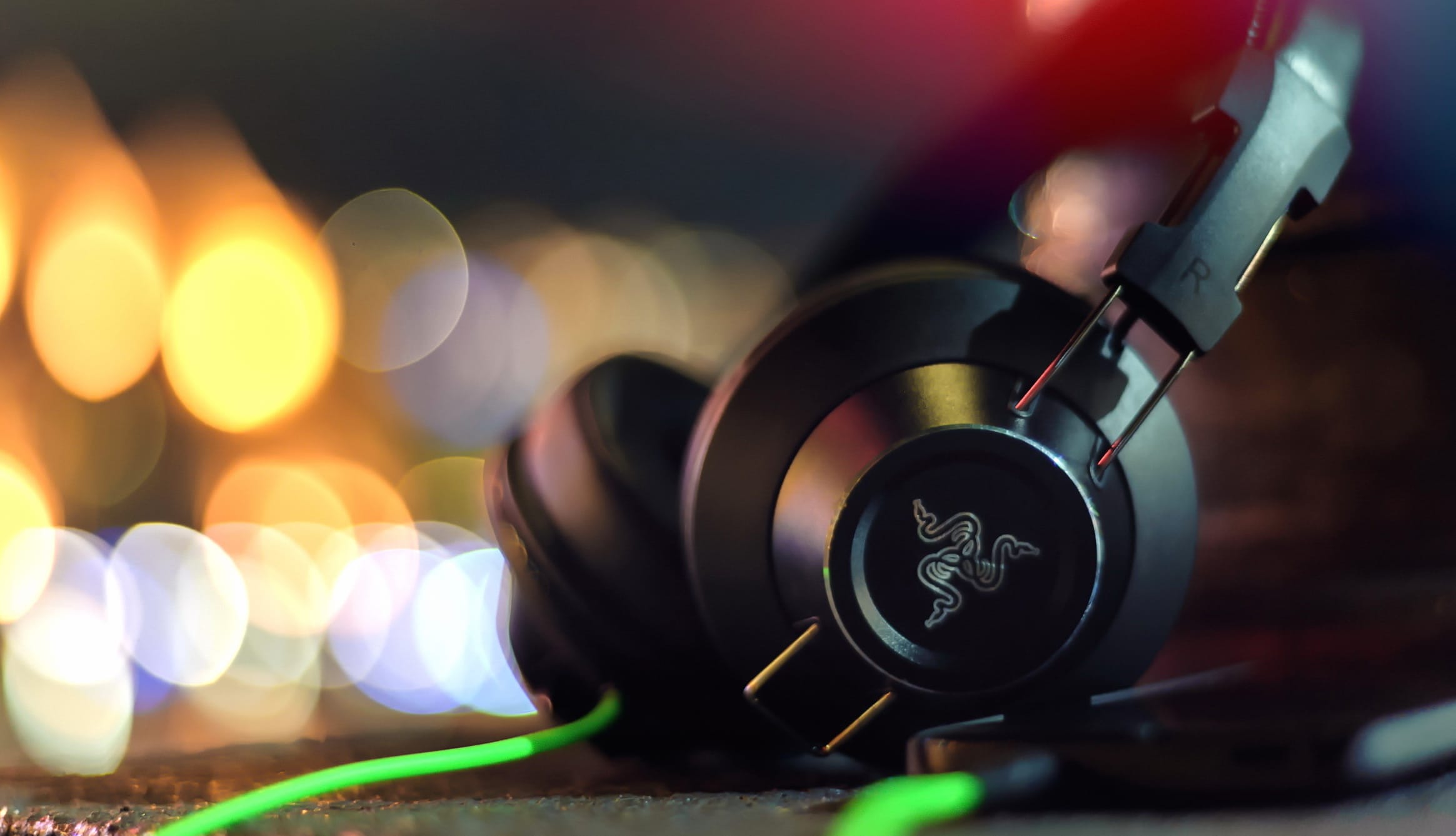 Razer Technology Immerse in Gaming Sound at 2560 x 1440 HD size wallpapers HD quality