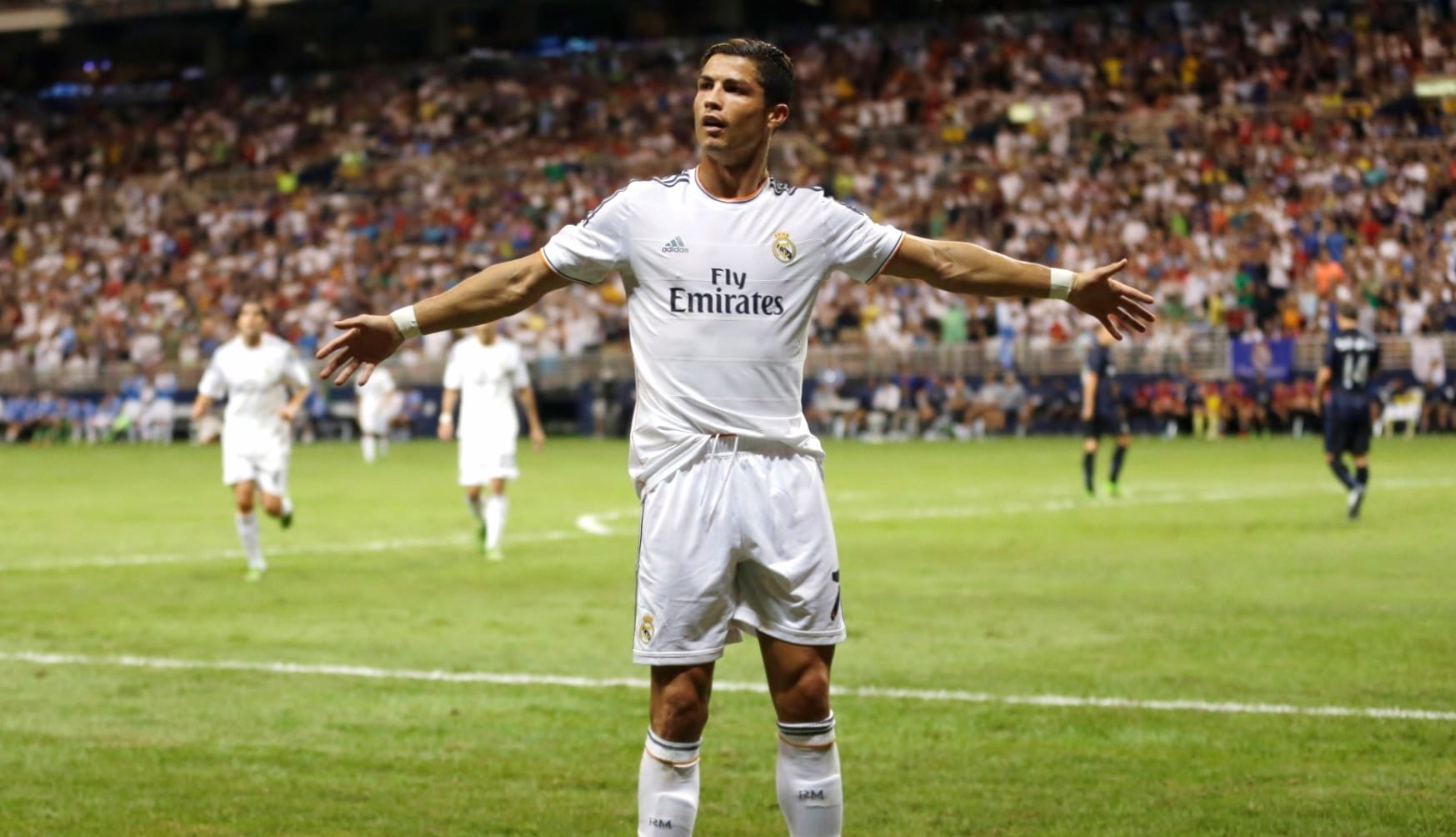 Real Madrid C.F. - Cristiano Ronaldo Action wallpapers HD quality