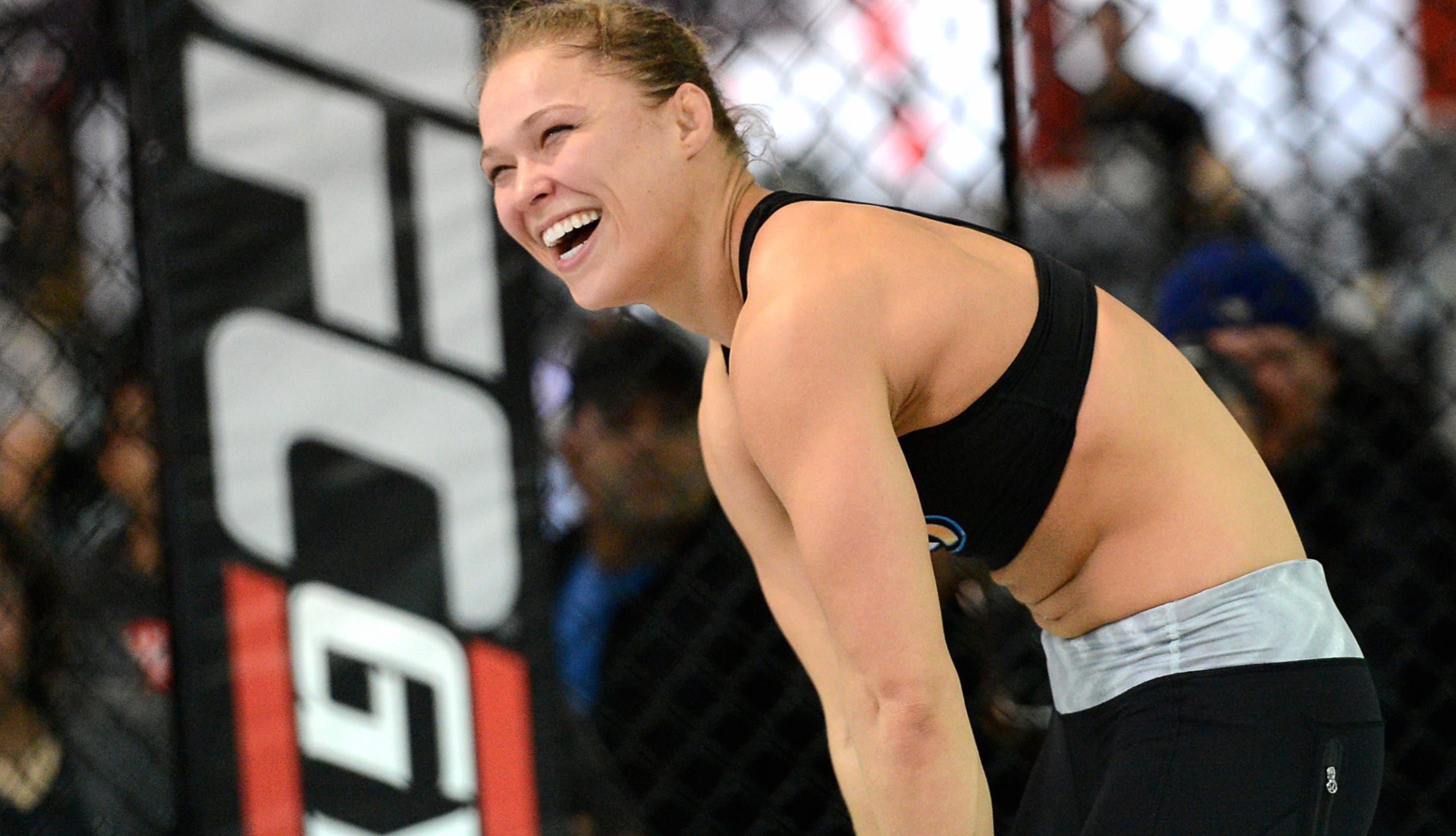 Ronda Rousey Sports at 2560 x 1440 HD size wallpapers HD quality