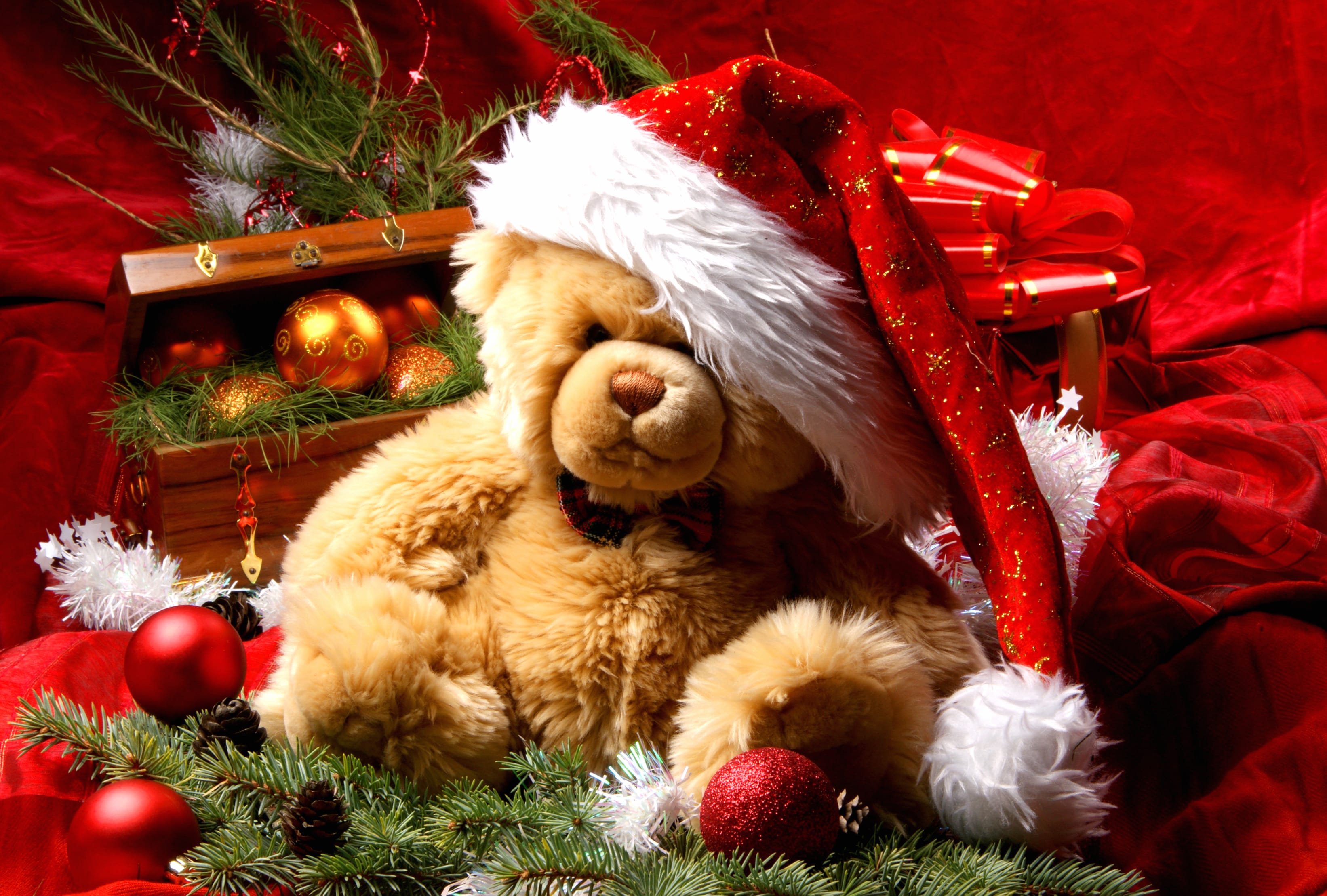 Santa Hat Teddy Bear Christmas Ornaments Holiday Christmas wallpapers HD quality