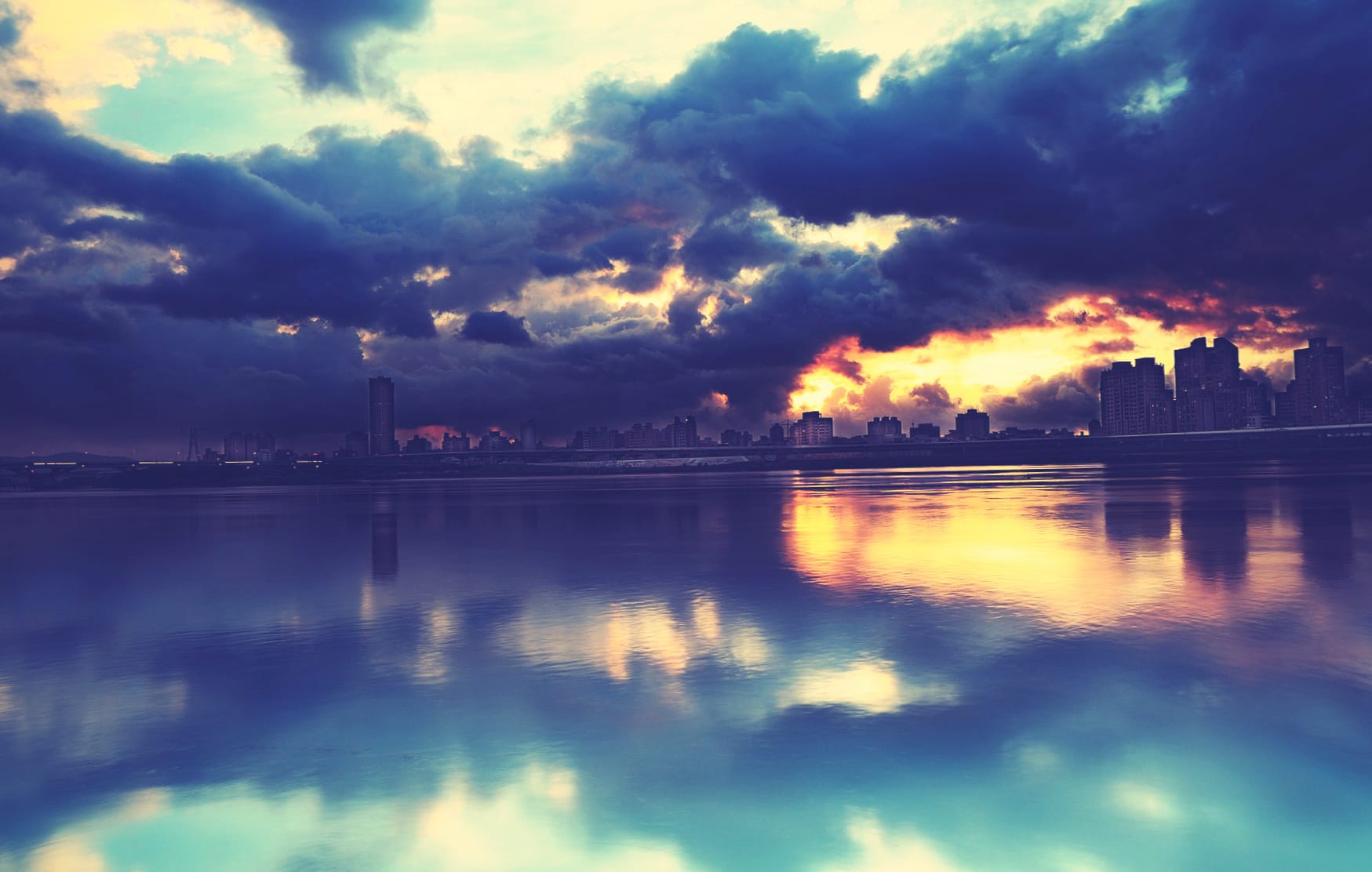 Sky Cloud Cityscape Water Building City Photography Sunset at 640 x 1136 iPhone 5 size wallpapers HD quality