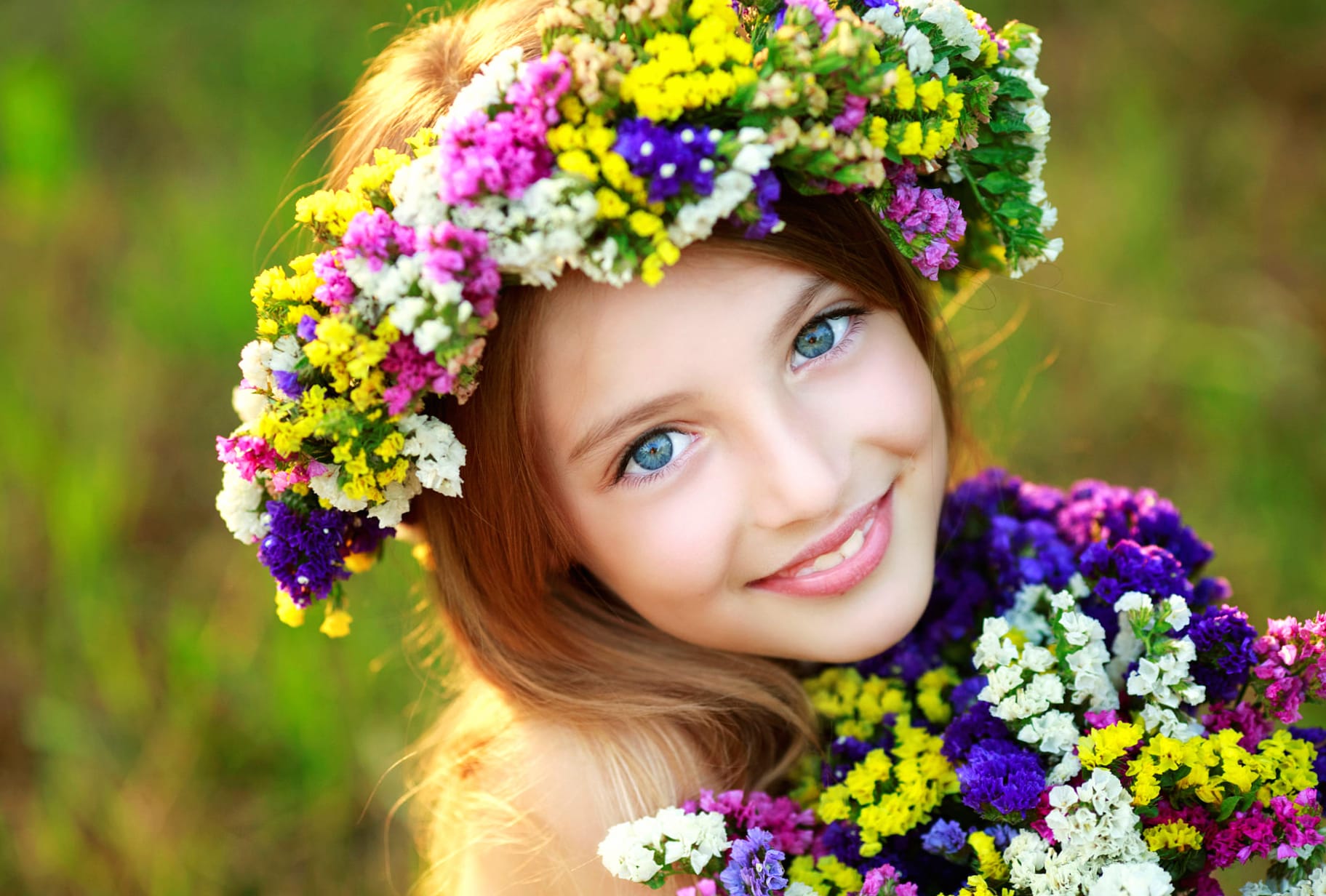 Smiling Child with Flower Wreath - wallpapers HD quality