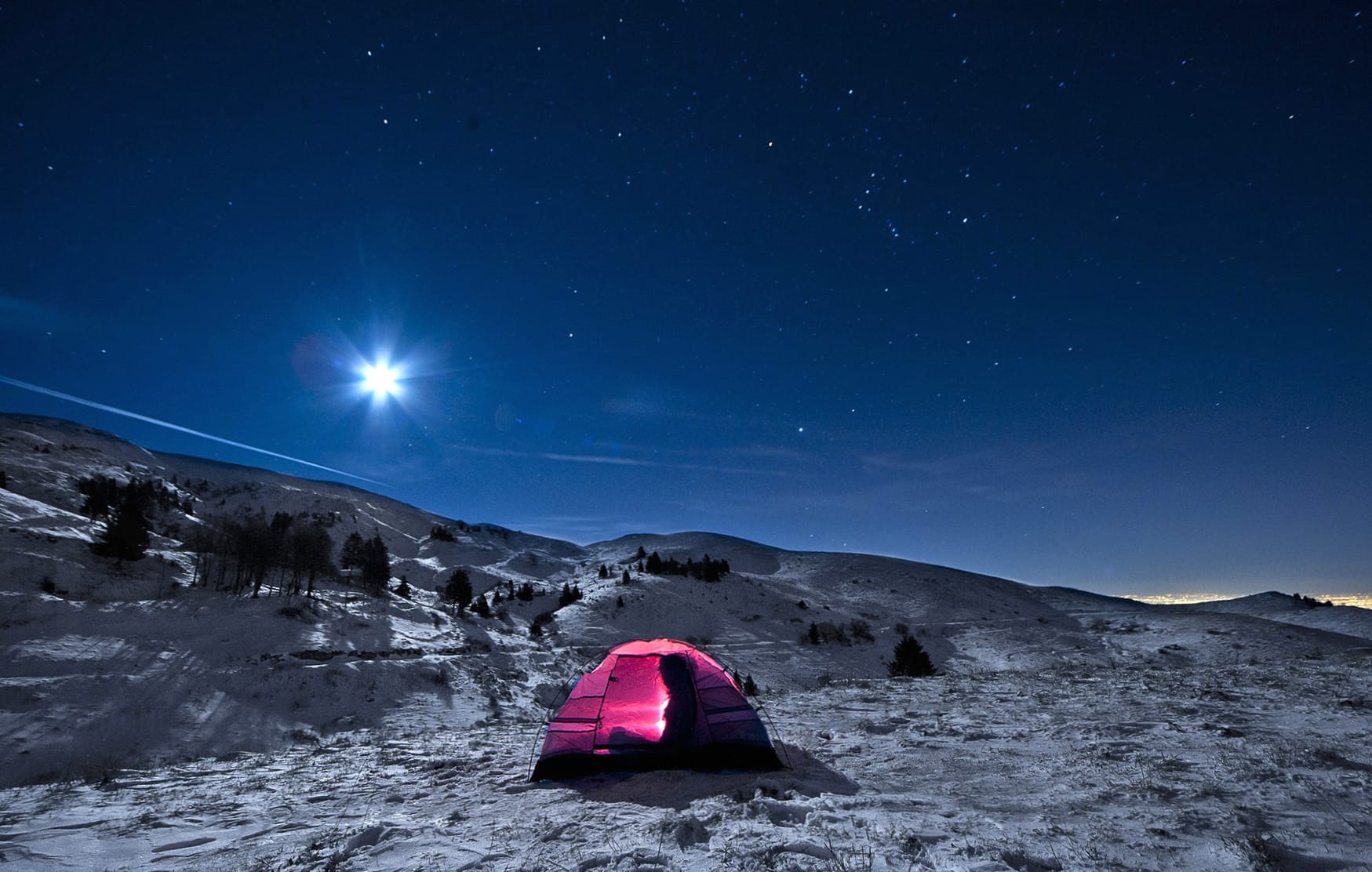 Starry Night Camping Experience at 1536 x 864 HD size wallpapers HD quality