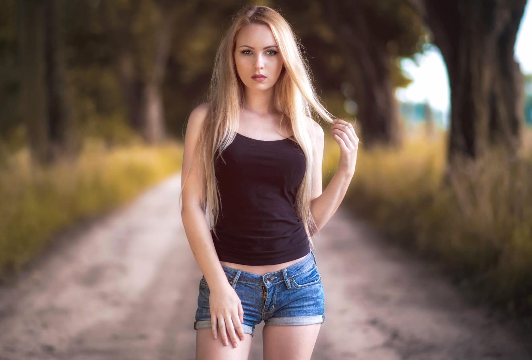 Stylish Blonde Model in Shorts - wallpapers HD quality