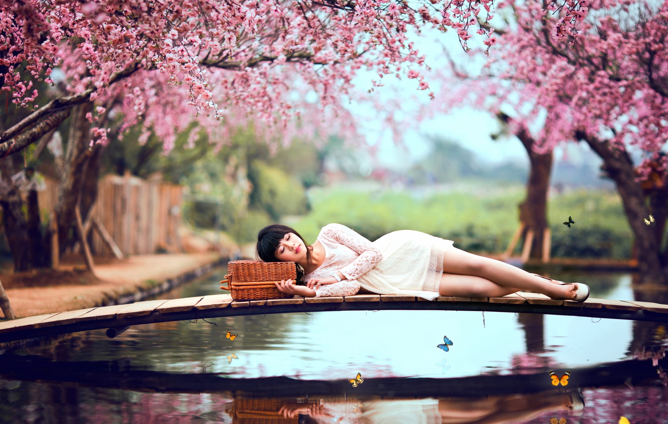 Tranquil Springtime - Asian Woman wallpapers HD quality