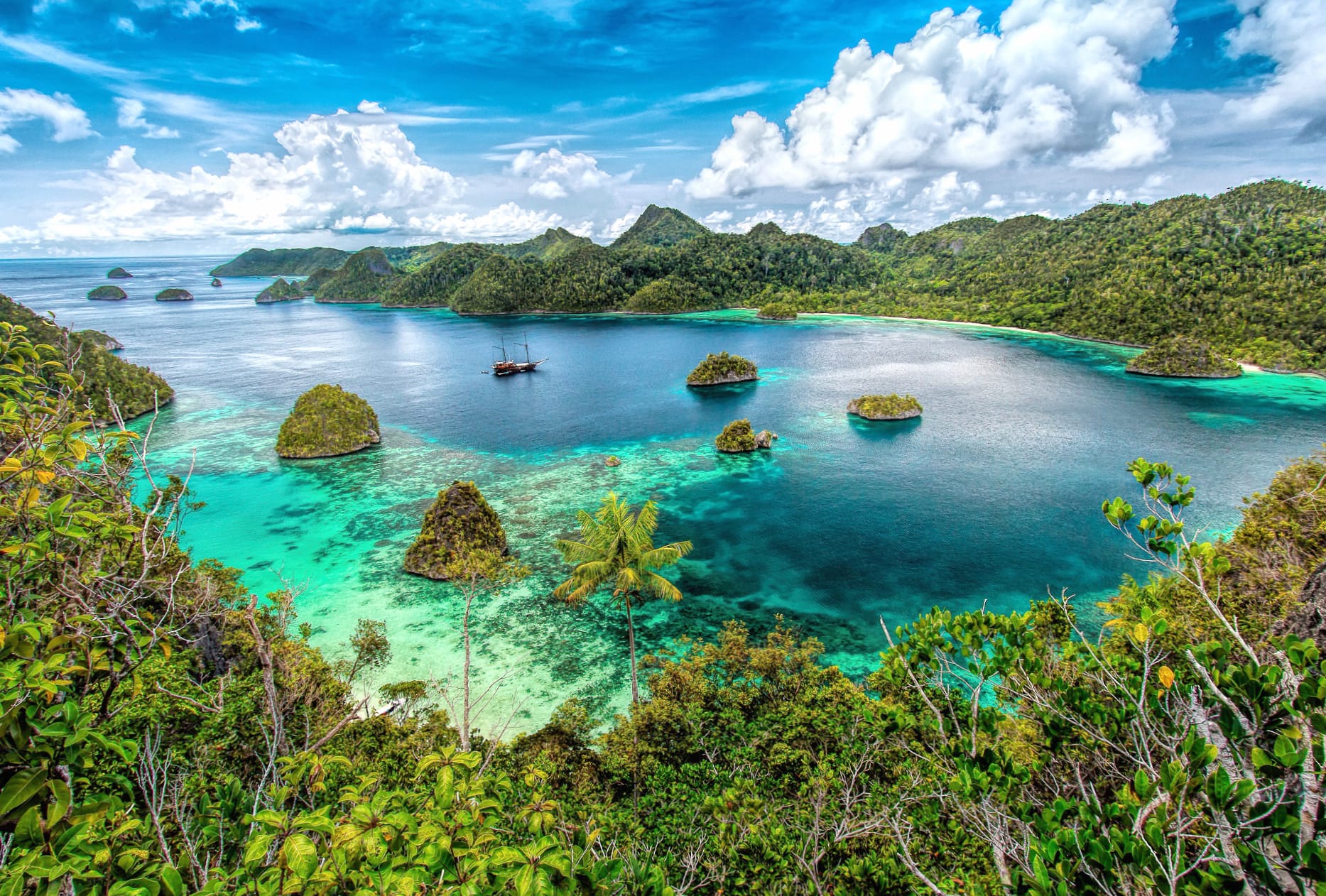 Tropics Cloud Holiday Indonesia Nature Lagoon wallpapers HD quality