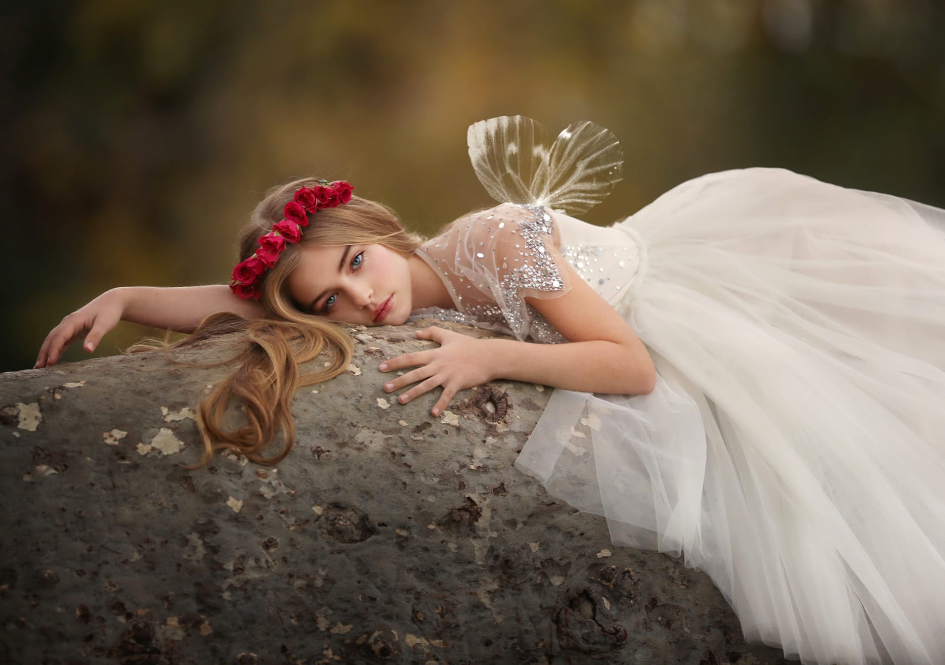 Wings White Dress Hair Wreath Rose Red Rose Photography Child at 1680 x 945 HD size wallpapers HD quality