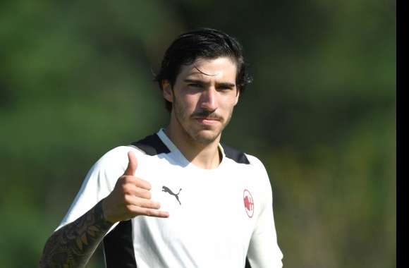 A.C. Milan Sandro Tonali Sports wallpapers hd quality