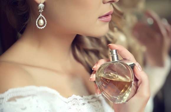 Elegant Perfume Photography -