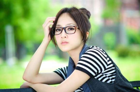 Elegant Woman in Glasses - wallpapers hd quality