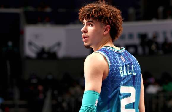 LaMelo Ball Charlotte Hornets NBA HD Desktop Wallpaper wallpapers hd quality