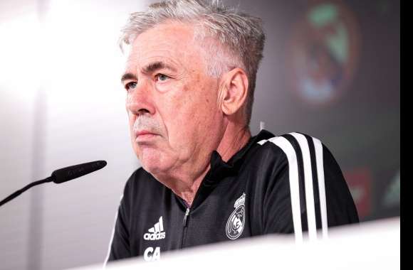 Real Madrid C.F. Carlo Ancelotti Sports