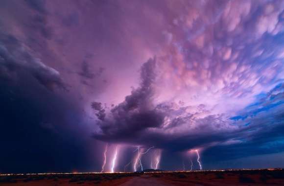 Striking Skies A Stunning of Lightning Photography