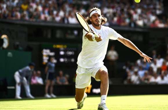 Tsitsipas at Wimbledon 2023