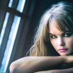 Stunning Blonde Model PC wallpapers